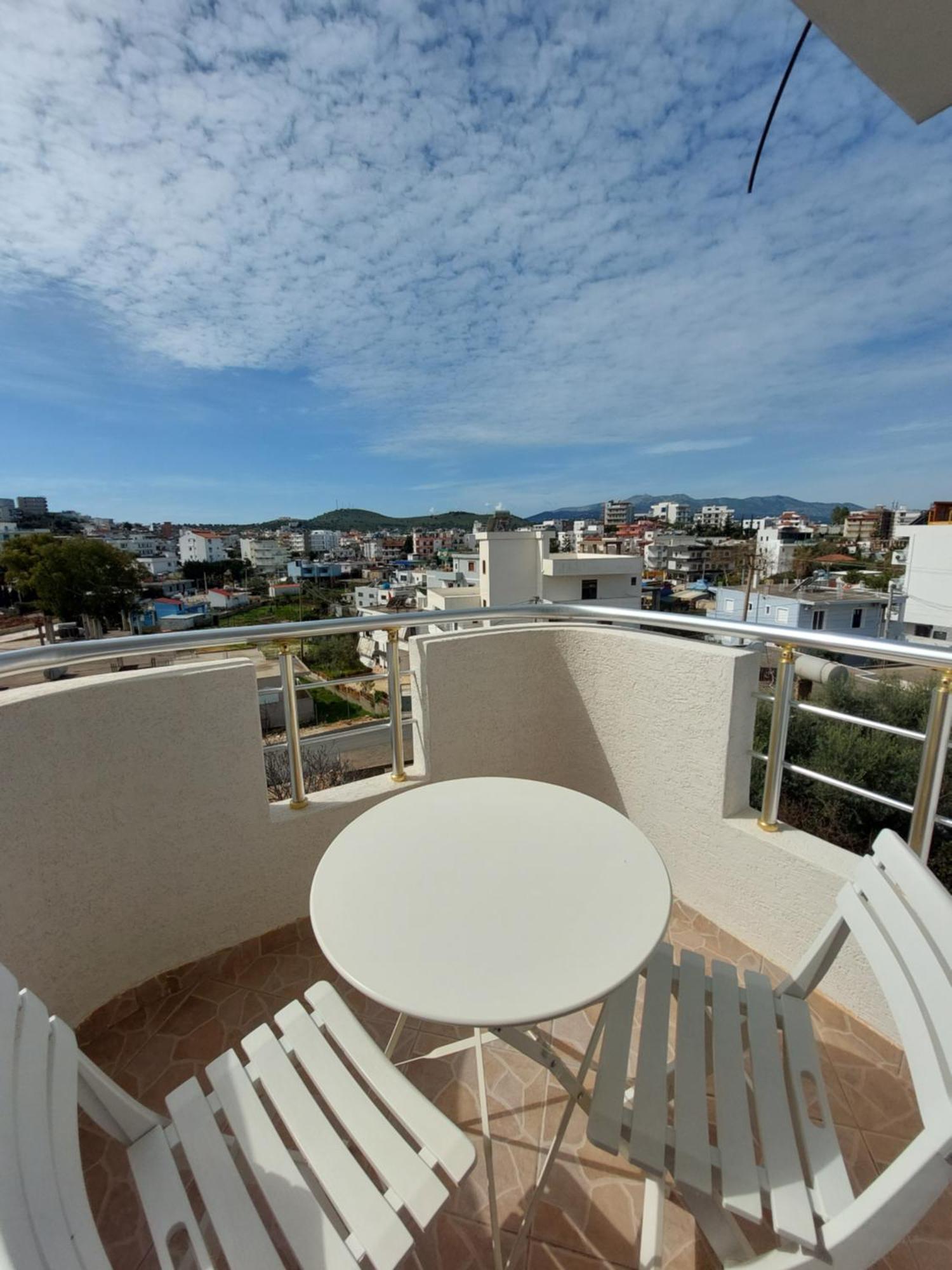 Villa-leandro